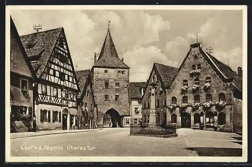 AK Lauf a. d. Pegnitz, Oberes Tor und Apotheke