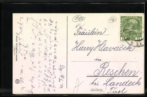 AK Bregenz, Dampfer Stadt Bregenz, Ortsansicht gegen den Pfänder