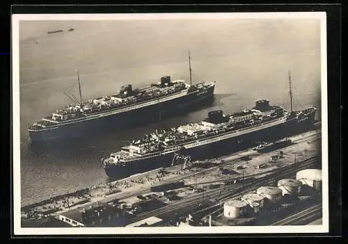 AK Luftaufnahme der grössten deutschen Passagierschiffe Europa und Bremen