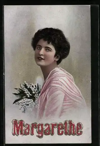 AK Namenstag Margarethe, junge Frau mit Blumenstrauss