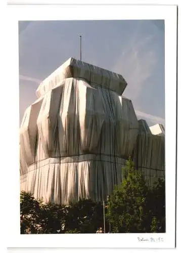 10 Fotografien Ansicht Berlin, Reichstagsverhüllung durch Christo und Jean Claude, 1995