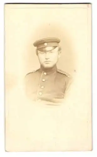 Fotografie S. Mauer, Coburg, junger Einjährig-Freiwilliger Soldat Herold in Uniform mit Brille