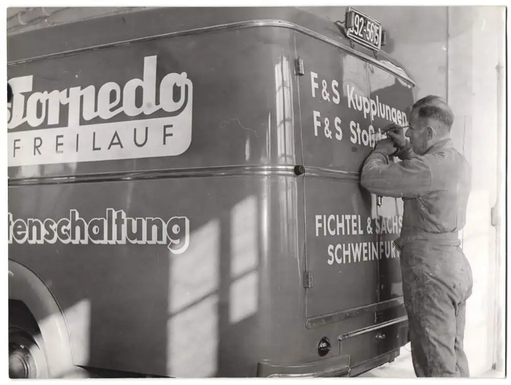 6 Fotografien Ansicht Schweinfurt, Autolackiererei Ludwig Bayer, Niederwerrner Str. 4, Karrosserie-Arbeiten & Lackierer 1