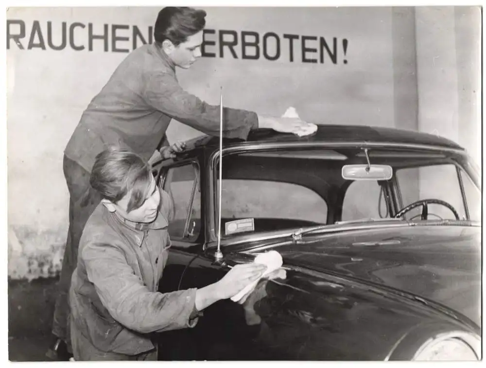 6 Fotografien Ansicht Schweinfurt, Autolackiererei Ludwig Bayer, Niederwerrner Str. 4, Karrosserie-Arbeiten & Lackierer 4