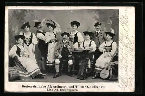 AK Österreichische Alpensänger- und Tänzer-Gesellschaft mit Gitarre und Zither in Trachten