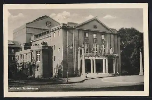 AK Stralsund, Blick auf das Stadttheater