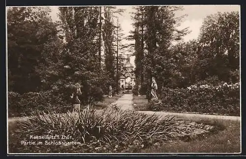 AK Meuselwitz i. Thür., Partie im Schlossgarten