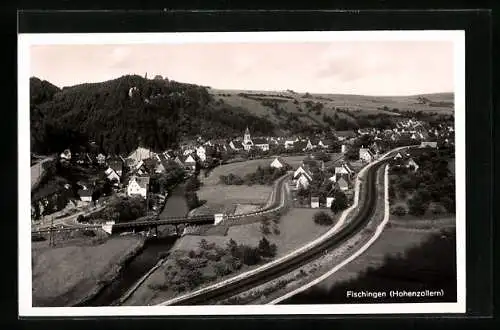 AK Fischingen /Hohenzollern, Gesamtansicht mit Bahnbrücke aus der Vogelschau