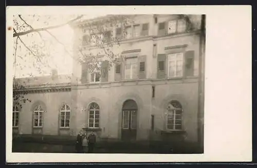 Foto-AK Immendingen, Bahnhof von der Strassenseite