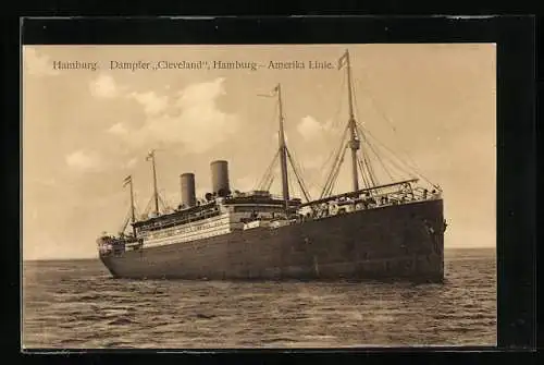 AK Dampfer Cleveland der Hamburg-Amerika Linie vor Hamburg