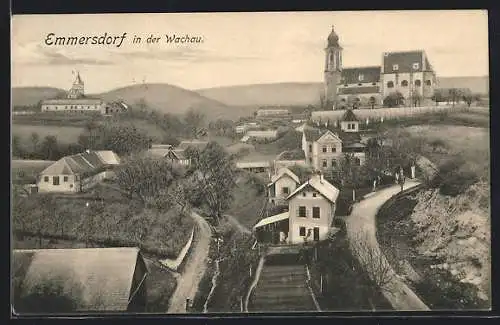 AK Emmersdorf in der Wachau, Ortsansicht mit Kirche