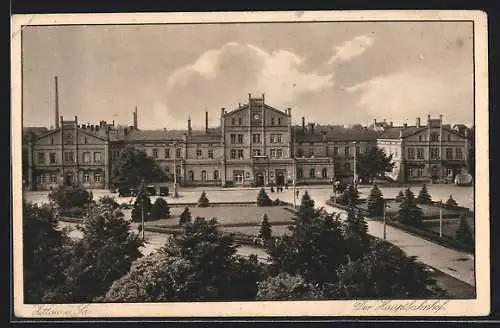 AK Zittau, Hauptbahnhof mit Vorplatz