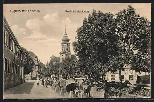 AK Appenweier, Partie bei der Kirche, Kinder spielen auf der Strasse