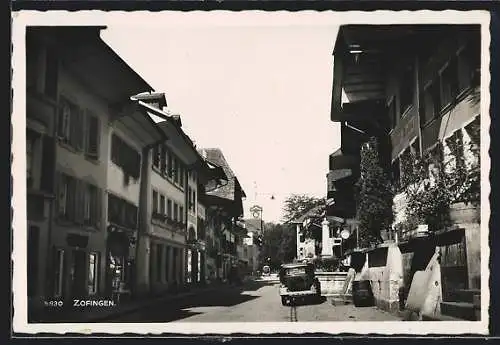 AK Zofingen, Strassenpartie mit Restaurant W. Lindner und Geschäften