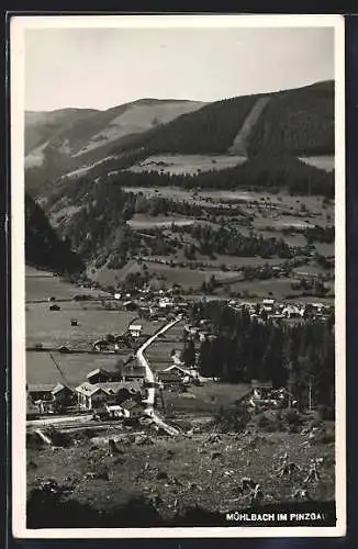 AK Mühlbach im Pinzgau, Ortsansicht vom Berg aus