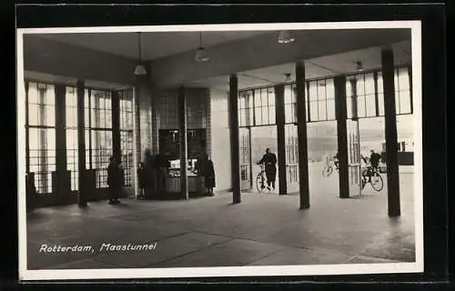 AK Rotterdam, Maastunnel