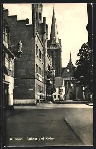 AK Bitterfeld, Rathaus und Kirche
