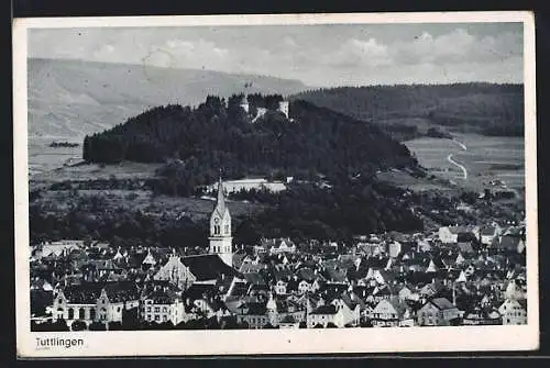 AK Tuttlingen, Ortsansicht mit Hausberg