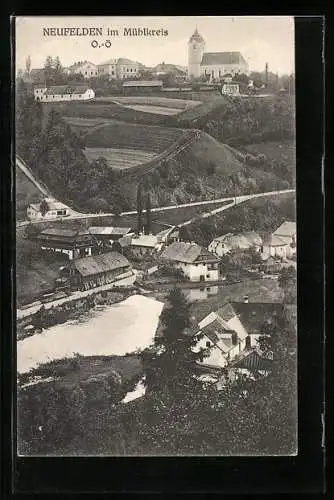 AK Neufelden im Mühlkreis, Teilansicht mit Kirche aus der Vogelschau