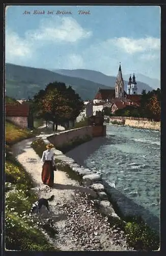 Künstler-AK Brixen /Eisack, Uferspaziergang mit Hund