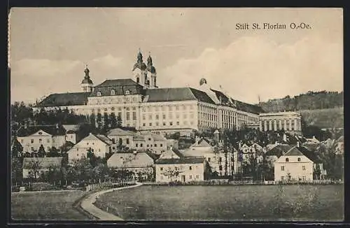 AK St. Florian /O.-Oe., Teilansicht mit Stift