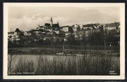 AK Enns /Oberösterreich, Teilansicht mit Flusspartie