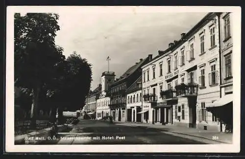 AK Bad Hall, Strassenpartie mit Hotel Post