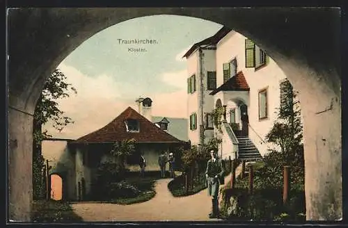 AK Traunkirchen, Klosterhof
