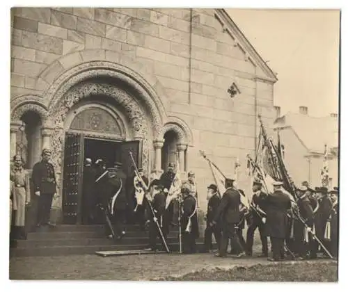 3 Fotografien Ansicht Gerolstein, Kaiser Wilhelm II. besucht die Einweihung der Erlöserkirche 1913, Unifom, Pickelhaube