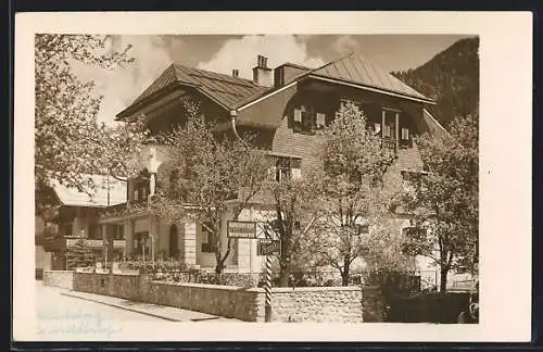 Foto-AK Waidring, Gasthaus Sendlhof, Autogarage, Tankstelle