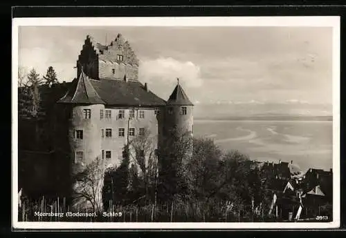 AK Meersburg /Bodensee, Blick zum Schloss