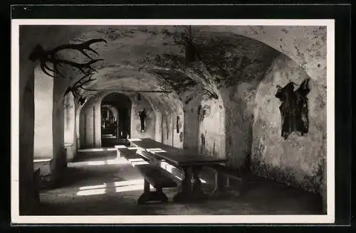 AK Meersburg, Altes Schloss, Saal der Ritterschaft 13. Jahrhundert, Innenansicht