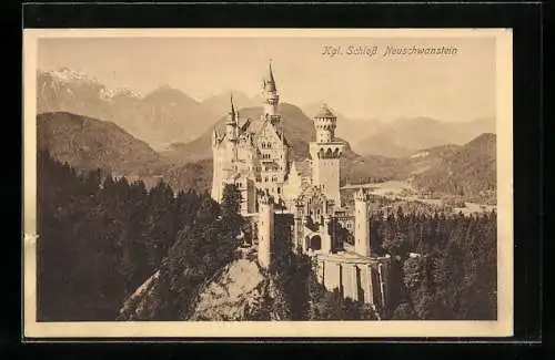 AK Schloss Neuschwanstein, Ansicht mit Bergpanorama