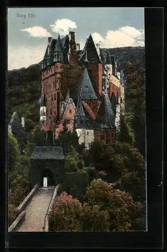 AK Burg Eltz, Aufgang zur Burg