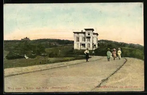 AK Bloemendal bij Haarlem, Weg naar `t Kopje met Villa Beauregard