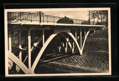 AK Bergen op Zoom, Brug over de Zoom