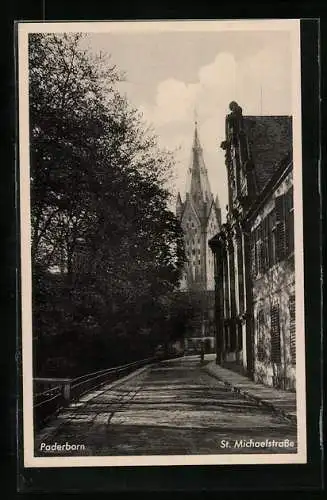AK Paderborn, St. Michaelstrasse mit Kirchturm