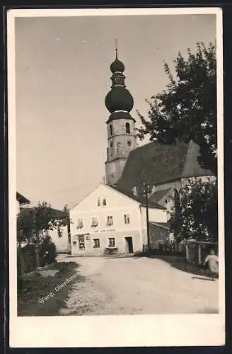 AK Weng /Oberdonau, Strassenpartie mit Geschäft und Kirche