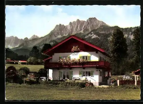 AK St. Johann i. Tirol, Die Pension Haus Hornblick, Blick zum Wilden Kaiser
