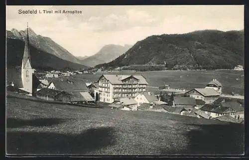 AK Seefeld i. Tirol, Ortspartie mit Kirche und Arnspitze