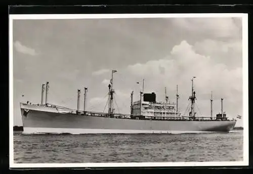 AK S.S. Zeeland in Küstennähe