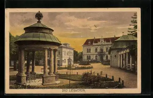 AK Bad Liebwerda / Lazne Libverda, Kurplatz im Dämmerungslicht