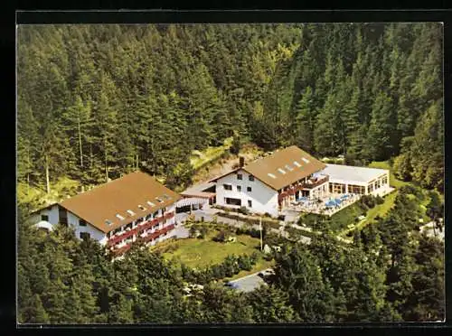 AK Thurmansbang /Bayer. Wald, Das Waldhotel Burgenblick aus der Vogelschau
