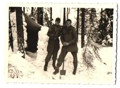 10 Fotografien unbekannter Fotograf, Ansicht Gemünda, Bundeswehr-Übung an der DDR-Zonengrenze teilweise im Winter