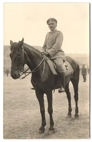 5 Fotografien 1.WK, Ansicht Posen, Hauptmann Gustav Stengel zu Pferd und nebst Stabs-Offzieren um 1914