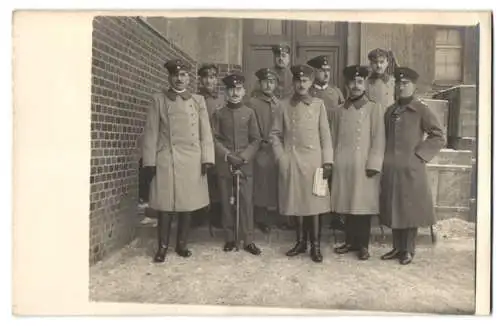 5 Fotografien 1.WK, Ansicht Posen, Hauptmann Gustav Stengel zu Pferd und nebst Stabs-Offzieren um 1914