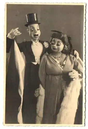 2 Fotografien Russisches Puppentheater, Marionetten von Obraszow für das Stück Carmen von Bizet