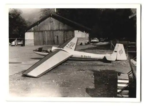 11 Fotografien Ansicht Kirchheim / Teck, Segelflugplatz Hahnweide, Segelflugzeuge auf dem Flugplatz