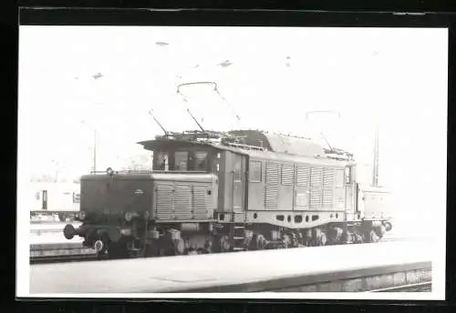 Fotografie Deutsche Reichsbahn, Krokodil E-Lokomotive Nr. 194 024-8