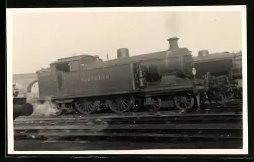 Fotografie britische Eisenbahn, Dampflok Southern Railways, Lokomotive Nr. 2081